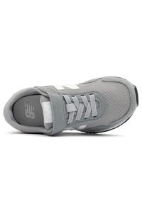 Buty dziecięce New Balance PV323GR – szare. Okazja: na co dzień, na uczelnię. Kolor: szary. Materiał: syntetyk, materiał. Szerokość cholewki: normalna #5