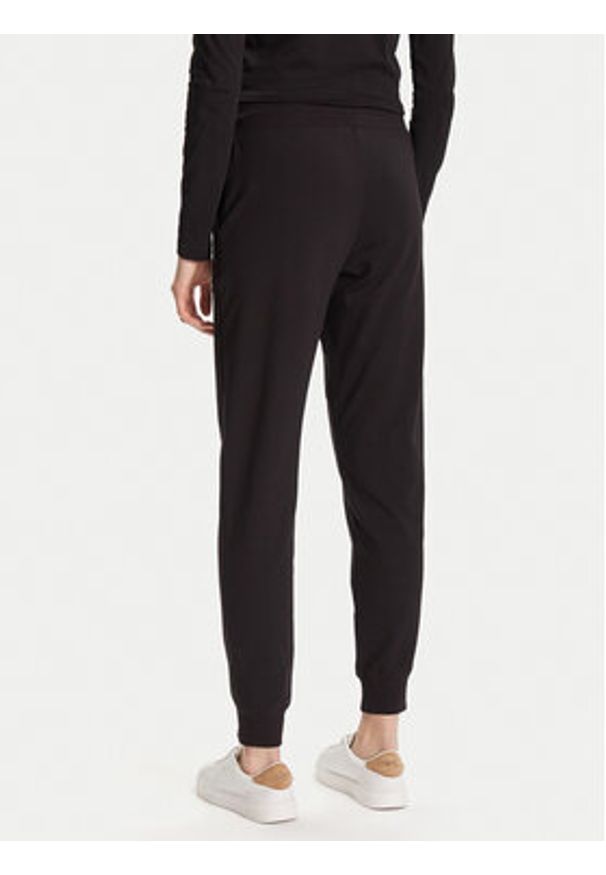 EA7 Emporio Armani Spodnie dresowe 7W000461 AF13135 UC001 Czarny Regular Fit. Kolor: czarny. Materiał: bawełna