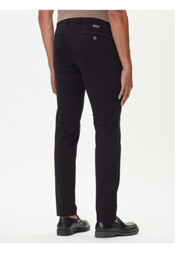 Bugatti Spodnie materiałowe 4220 16224 Czarny Slim Fit. Kolor: czarny. Materiał: bawełna