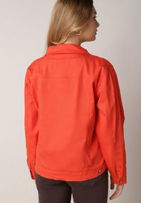 Born2be - Pomarańczowa Bawełniana Kurtka Jeansowa Perimea. Kolor: pomarańczowy. Materiał: bawełna, jeans #5