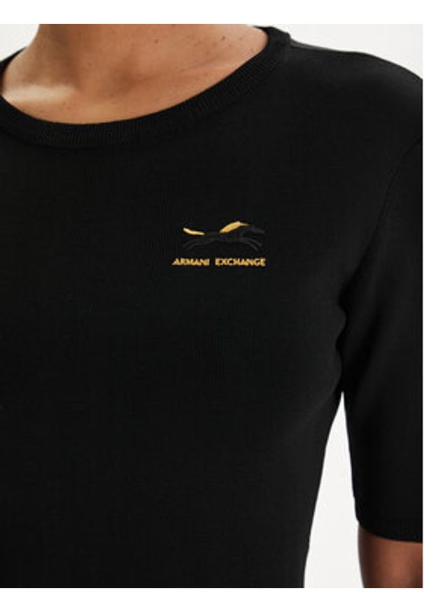 Armani Exchange Sukienka dzianinowa XW001872 AF10352 Czarny Slim Fit. Kolor: czarny. Materiał: syntetyk