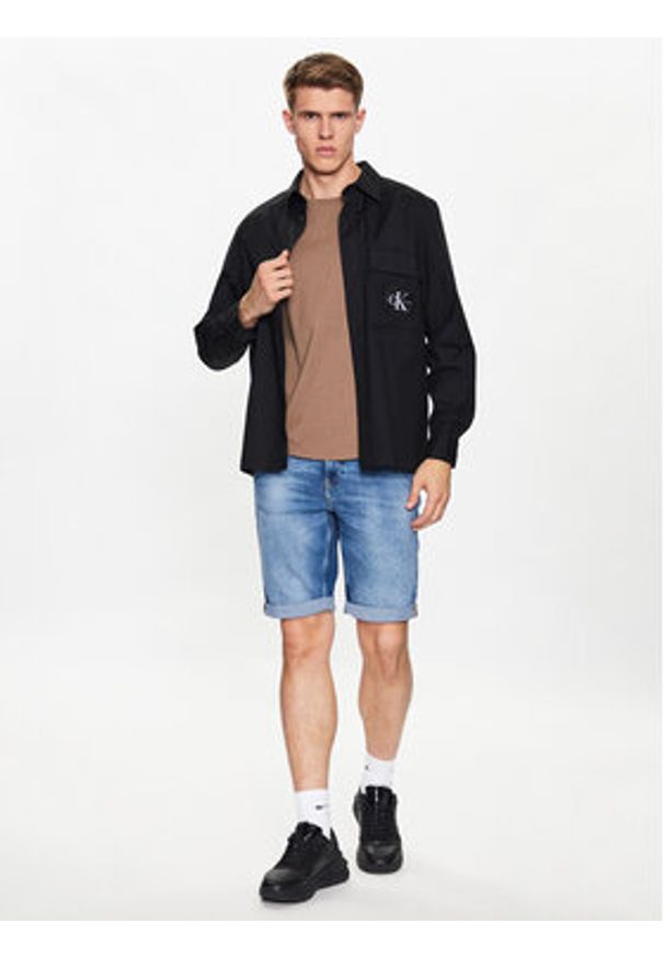 Calvin Klein Jeans Szorty jeansowe J30J322784 Niebieski Slim Fit. Kolor: niebieski. Materiał: bawełna, jeans