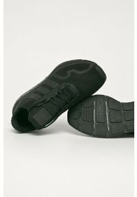 adidas Originals - Buty Swift Run X. Nosek buta: okrągły. Zapięcie: sznurówki. Kolor: czarny. Materiał: guma. Sport: bieganie