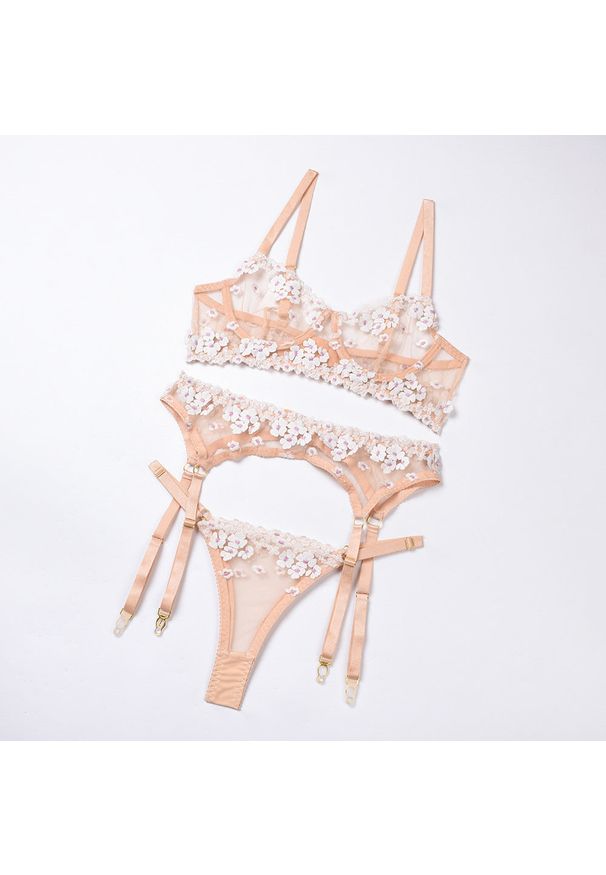 Intica - Komplet bielizny z kwiatowym haftem elegancki i wygodny Changok. Kolor: beżowy. Materiał: tkanina. Wzór: kwiaty, haft