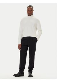 Calvin Klein Golf LV04LD215G Biały Regular Fit. Typ kołnierza: golf. Kolor: biały. Materiał: syntetyk #5