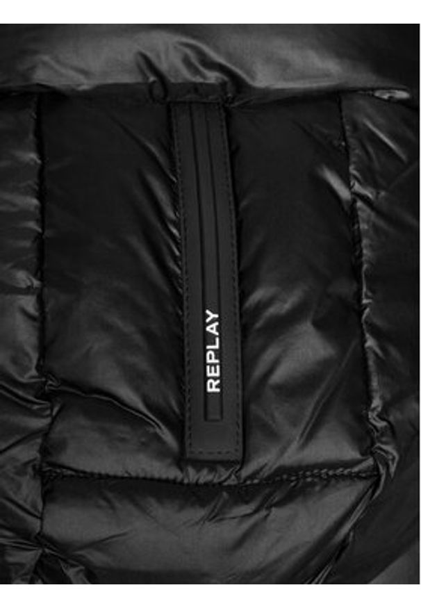 Replay - REPLAY Płaszcz zimowy W7800.000.84198 Czarny Oversize. Kolor: czarny. Materiał: syntetyk. Sezon: zima