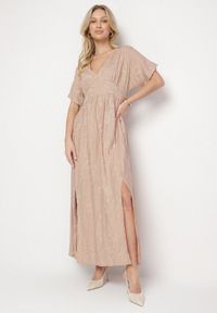 Born2be - Beżowa Wiskozowa Sukienka z Metaliczną Nicią i Haftem Nelvesia. Okazja: na co dzień. Kolor: beżowy. Materiał: wiskoza. Wzór: haft. Sezon: wiosna. Styl: casual, elegancki, klasyczny #1