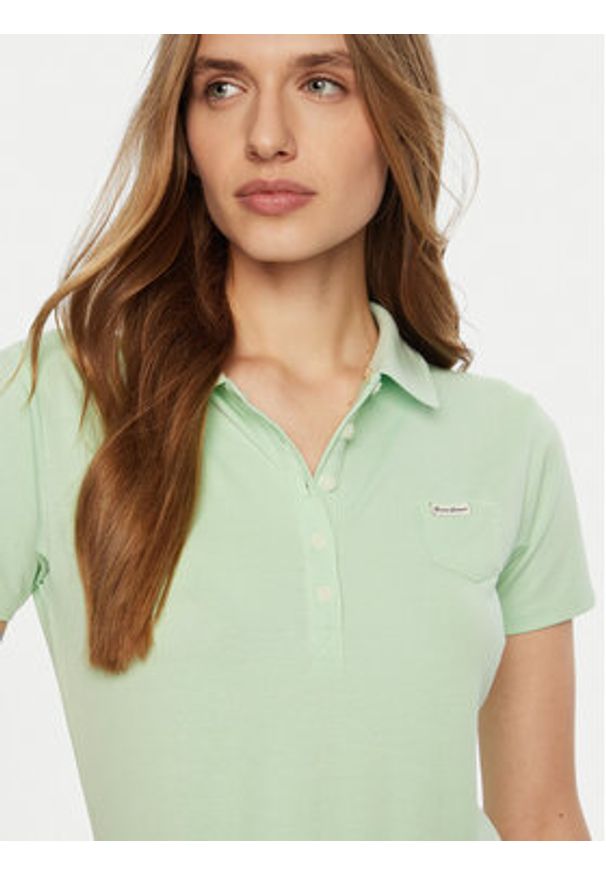 Guess Polo W5RP47 KARS2 Zielony Regular Fit. Typ kołnierza: polo. Kolor: zielony. Materiał: syntetyk, bawełna