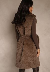 Renee - Brązowa Kamizelka Futerko z Wiązanym Paskiem Zdobiona Przeszyciami Ranitila. Okazja: na imprezę, na co dzień. Typ kołnierza: golf. Kolor: brązowy. Materiał: futro. Wzór: aplikacja. Styl: casual, elegancki #3