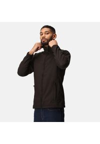 Regatta - Męska kurtka softshell Uproar. Kolor: czarny. Materiał: softshell. Sport: turystyka piesza #1