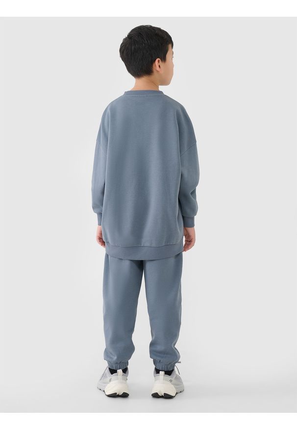 4f - 4F Komplet dresowy dziecięcy - granatowy 146/152 (10-12 lat). Okazja: na co dzień. Typ kołnierza: bez kaptura. Kolor: niebieski. Materiał: dresówka. Wzór: gładki, ze splotem. Sezon: lato. Styl: sportowy, casual, klasyczny, młodzieżowy