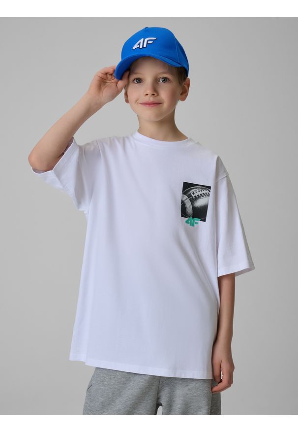 4f - 4F T-shirt loose z nadrukiem chłopięcy - biały 158/164 (12-14 lat). Okazja: na co dzień. Kolor: biały. Materiał: dzianina, bawełna, materiał. Wzór: nadruk. Sezon: lato. Styl: casual, klasyczny