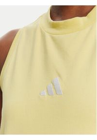 Adidas - adidas Sukienka codzienna Essentials 3-Stripes JE1210 Żółty Regular Fit. Okazja: na co dzień. Kolor: żółty. Materiał: bawełna. Typ sukienki: proste. Styl: casual #3