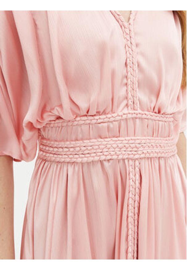 Guess Sukienka wieczorowa W5PK1O WHHF0 Różowy Regular Fit. Kolor: różowy. Materiał: syntetyk. Styl: wizytowy