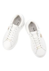 Sneakersy damskie S.Barski, ze skóry naturalnej licowej gruba podeszwa platforma sznurowane styl casual, białe, LR61-7095. Okazja: na co dzień. Zapięcie: sznurówki. Kolor: biały. Materiał: skóra. Szerokość cholewki: normalna. Obcas: na platformie. Sport: turystyka piesza #5