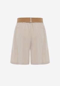 Renee - Beżowe Szorty Casual z Wiskozą High Waist Ozdobione Paskiem z Plecionki Kailee. Okazja: na co dzień. Stan: podwyższony. Kolor: beżowy. Materiał: wiskoza. Wzór: aplikacja. Styl: casual #4