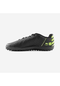 KIPSTA - Buty do piłki nożnej dla dzieci Kipsta 100 Easy Turf TF sznurowane. Kolor: zielony, czarny, żółty, wielokolorowy. Materiał: poliester. Szerokość cholewki: normalna. Sport: piłka nożna