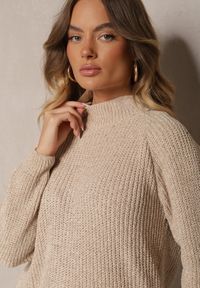 Renee - Beżowy Casualowy Golf z Wiskozą Zerinia. Okazja: na co dzień. Typ kołnierza: golf. Kolor: beżowy. Materiał: wiskoza. Styl: casual #3