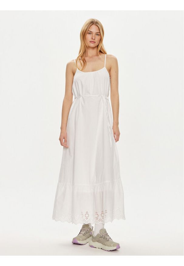 only - ONLY Sukienka letnia Lou 15313166 Biały Regular Fit. Kolor: biały. Materiał: bawełna. Sezon: lato