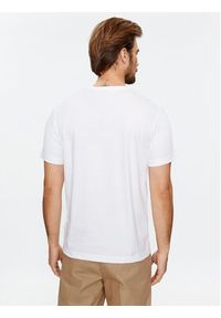 GANT - Gant T-Shirt Shield 2003184 Biały Regular Fit. Kolor: biały. Materiał: bawełna