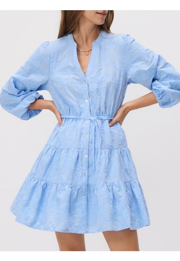 Reserved - Bawełniana sukienka mini - jasnoniebieski. Kolor: niebieski. Materiał: bawełna. Długość rękawa: długi rękaw. Wzór: haft. Długość: mini