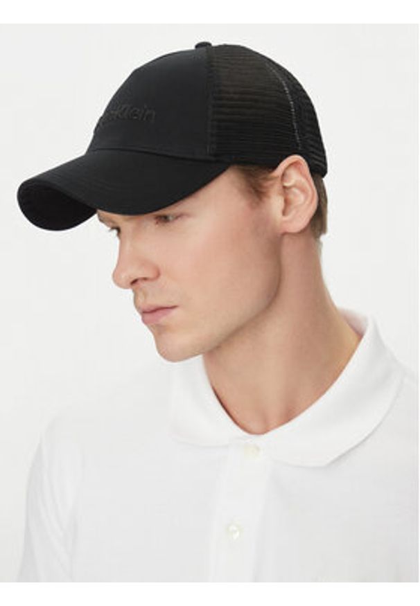 Calvin Klein Czapka z daszkiem K50K513015 Czarny. Kolor: czarny. Materiał: bawełna, materiał