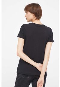 DKNY - Dkny t-shirt damski kolor czarny. Kolor: czarny. Materiał: dzianina. Styl: klasyczny #4