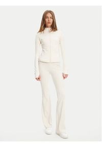 Guess Spodnie dresowe V5RB15 KCD02 Écru Regular Fit. Materiał: syntetyk #5