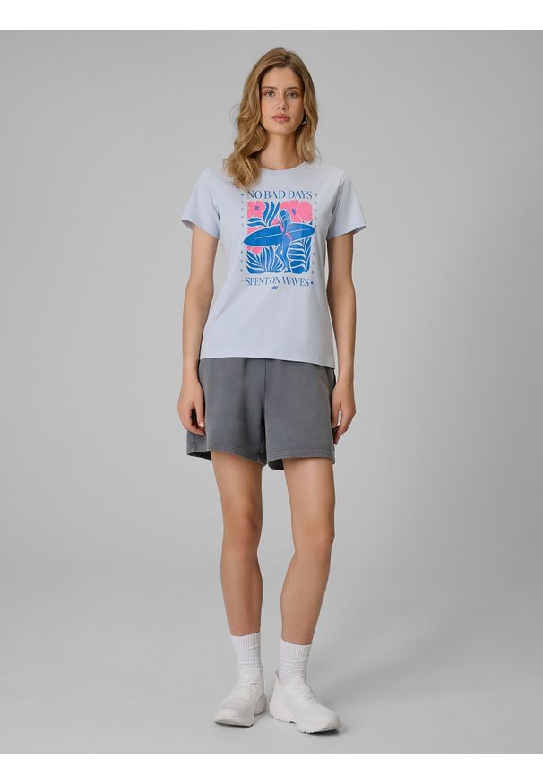 4f - 4F T-shirt regular z nadrukiem damski - niebieski XL. Okazja: na co dzień. Kolor: niebieski. Materiał: materiał, bawełna, dzianina. Wzór: nadruk. Styl: casual