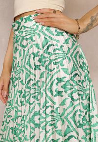 Renee - Zielona Plisowana Spódnica Maxi w Fantazyjny Print Maritha. Kolor: zielony. Materiał: satyna, tkanina. Wzór: nadruk #2