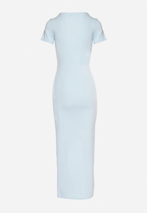 Born2be - Jasnoniebieska Taliowana Sukienka z Wiskozą z Marszczeniem Milasela. Kolor: niebieski. Materiał: wiskoza. Styl: elegancki, klasyczny