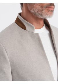 Ombre Clothing - Melanżowa męska marynarka z dodatkiem rayonu ze stójką – beżowy melanż V3. Okazja: na co dzień. Typ kołnierza: kołnierzyk stójkowy. Kolor: beżowy. Materiał: tkanina, skóra, zamsz, poliester, materiał. Wzór: melanż. Styl: klasyczny, casual #9