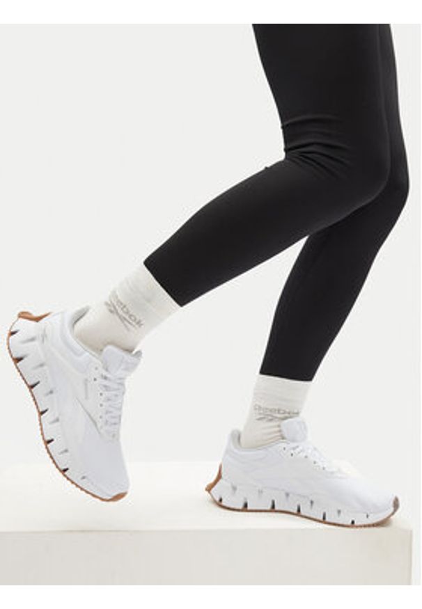 Reebok Buty do biegania ZIG DYNAMICA STR 100220468 W Biały. Kolor: biały. Materiał: materiał