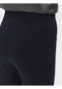 TOMMY HILFIGER - Tommy Hilfiger Spodnie materiałowe Elevated WW0WW39721 Granatowy Slim Fit. Kolor: niebieski. Materiał: wiskoza