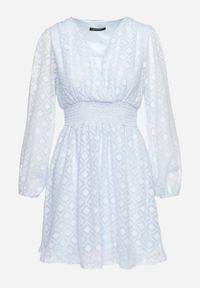 Born2be - Niebieska Sukienka Koktajlowa z Gumką w Pasie i Geometrycznym Wzorem na Siateczce Actipisa. Kolor: niebieski. Wzór: geometria. Typ sukienki: kopertowe. Styl: wizytowy #3