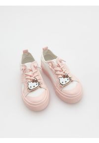 Reserved - Trampki z motywem Hello Kitty - biały. Kolor: biały. Materiał: bawełna, materiał. Wzór: motyw z bajki #1