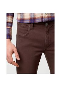 Wrangler - MESKIE SPODNIE WRANGLER GREENSBORO MAHOGANY 112370722 #7