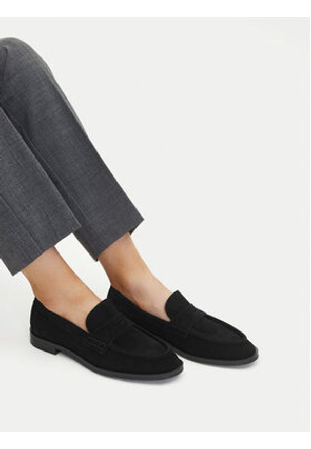 Gino Rossi Lordsy EO-MANU-2550LM Czarny. Kolor: czarny. Materiał: skóra, zamsz