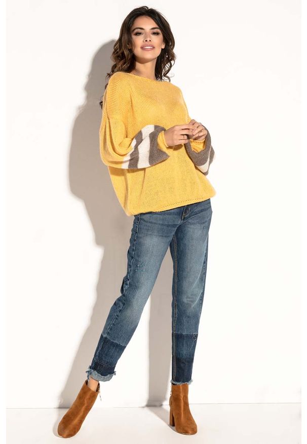 Fobya - Żółty Oversizowy Sweter z Bufiastym Rękawem w Paski. Kolor: żółty. Materiał: akryl, moher. Wzór: paski