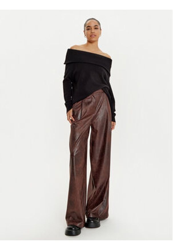 Haveone Spodnie z imitacji skóry PVI-M062 Brązowy Wide Leg. Kolor: brązowy. Materiał: skóra