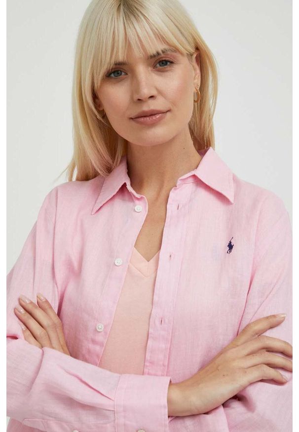 Polo Ralph Lauren koszula lniana kolor różowy regular z kołnierzykiem klasycznym. Okazja: na co dzień. Typ kołnierza: kołnierzyk klasyczny, polo. Kolor: różowy. Materiał: len. Wzór: gładki, aplikacja. Styl: klasyczny