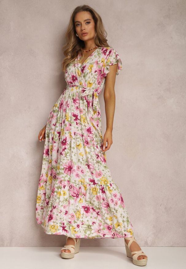 Renee - Biało-Różowa Sukienka Arginca. Okazja: na imprezę. Typ kołnierza: kołnierz z falbankami. Kolor: biały. Wzór: kwiaty, aplikacja, kolorowy. Typ sukienki: kopertowe. Materiał: materiał. Długość rękawa: krótki rękaw. Styl: elegancki, wizytowy. Długość: maxi