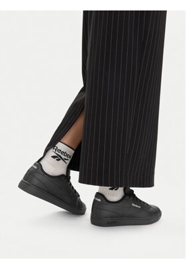 Reebok Sneakersy C-COURT CLEAN 100074382 W Czarny. Kolor: czarny. Materiał: syntetyk