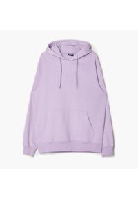 Cropp - Dresowa bluza z kapturem - Fioletowy. Typ kołnierza: kaptur. Kolor: fioletowy. Materiał: dresówka. Styl: klasyczny #1