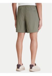 Calvin Klein Szorty materiałowe LV04LF610G Khaki Straight Fit. Kolor: brązowy. Materiał: syntetyk #4