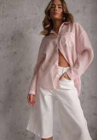 Renee - Różowa Koszula Oversize z Tencelu w Paski z Haftowanym Wzorem Tidore. Okazja: na co dzień. Kolor: różowy. Materiał: poliester, jeans, materiał. Wzór: haft, paski. Styl: casual, elegancki #1