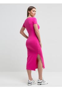 Big-Star - Sukienka damska midi różowa Edmi 601. Kolor: różowy. Długość rękawa: krótki rękaw. Wzór: prążki. Długość: midi #5