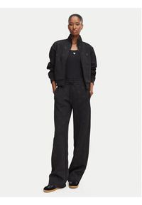 Guess Bluza V6YQ12 K4297 Czarny Regular Fit. Kolor: czarny. Materiał: syntetyk #4