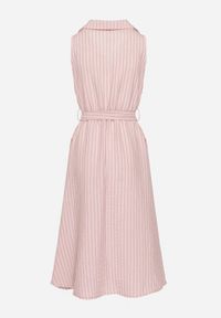 Born2be - Różowa Sukienka o Koszulowym Kroju Bez Rękawów z Wiązanym Paskiem Liriora. Okazja: na co dzień. Typ kołnierza: dekolt w kształcie V. Kolor: różowy. Długość rękawa: bez rękawów. Typ sukienki: koszulowe. Styl: casual, klasyczny #2