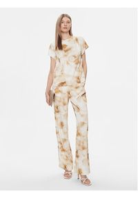 Calvin Klein Spodnie materiałowe K20K206884 Beżowy Regular Fit. Kolor: beżowy. Materiał: syntetyk #3